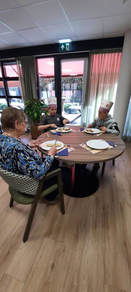 Kan een afbeelding zijn van tafel